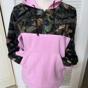 Trail Crest Pink and Camouflage Fleece Hoodie Large w/Kangaroo pocket